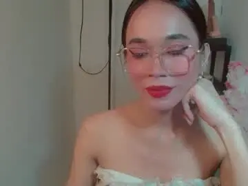 Vivahotbabessandra  live sex cam
