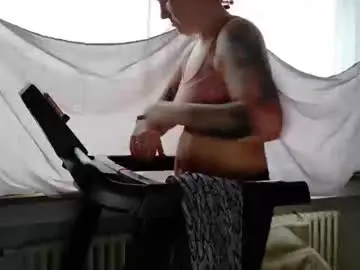 Wetgerman2  live sex cam