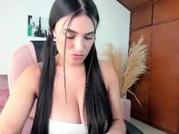Alheli_16  live sex cam