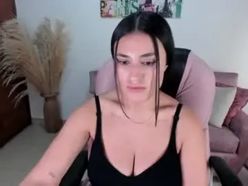 Alheli_16  live sex cam