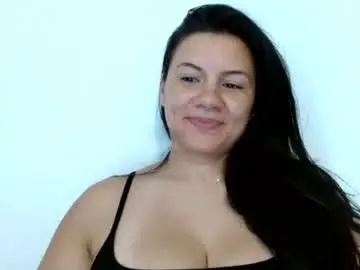 Almaalmy  live sex cam
