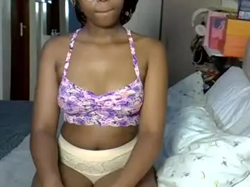 Aquadollbabe  live sex cam