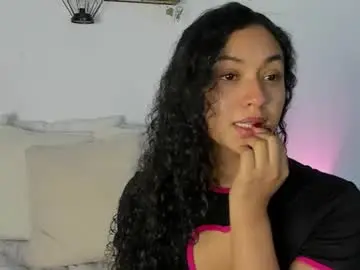 Arhiilune  live sex cam