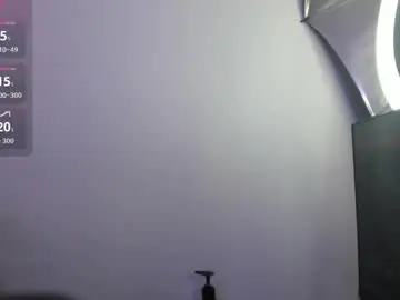 Emma_rousse_ws  live sex cam