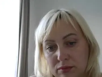 Helen__dream  live sex cam