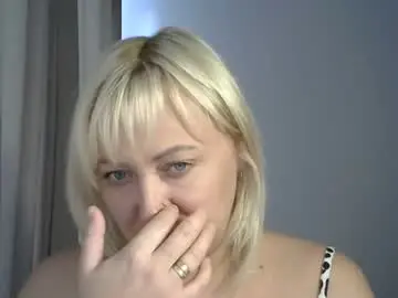 Helen__dream  live sex cam