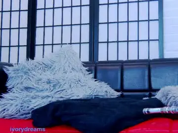 Ivorydreams  live sex cam