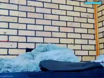 Ivorydreams  live sex cam