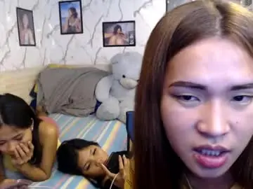 Kimchuueee  live sex cam
