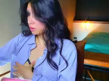 Kioty_leo  live sex cam