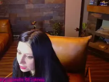 Kioty_leo  live sex cam