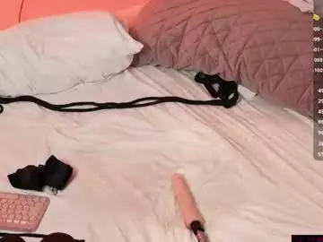 Lalisa_lust  live sex cam