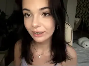 Maudieyuan  live sex cam