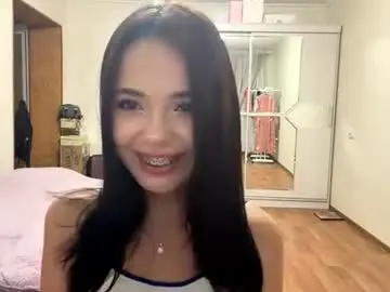 Maudieyuan  live sex cam