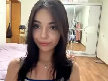 Maudieyuan  live sex cam