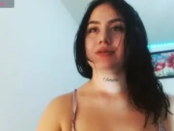 Naughtyplayass  live sex cam