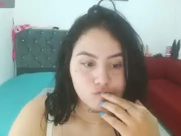 Naughtyplayass  live sex cam