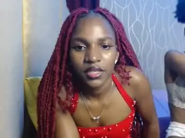 Raven_luxe  live sex cam