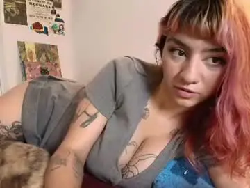 Sublimetouch  live sex cam