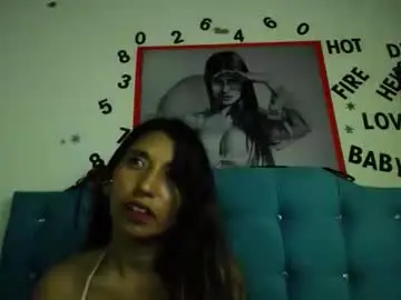 Sweet_skylove_  live sex cam