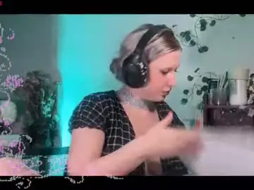 Your_coraline_  live sex cam