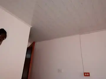 Ambervelvetx  live sex cam
