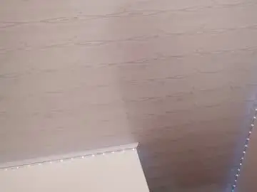 Ambervelvetx  live sex cam