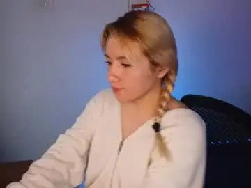 Ambervelvetx  live sex cam
