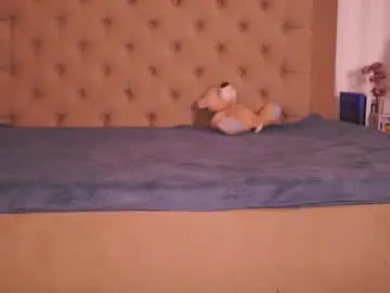 Chloeobrilx  live sex cam