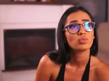 Chloeobrilx  live sex cam