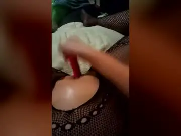 Curious_37  live sex cam