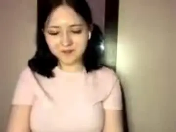 Felicidadcoolahan  live sex cam