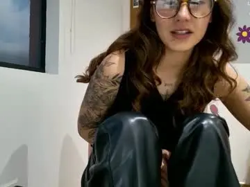 Greta_miss  live sex cam