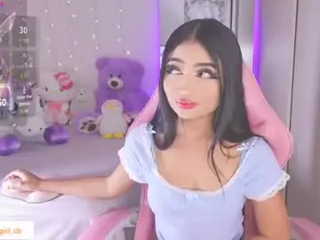 Hazelbabee_  live sex cam