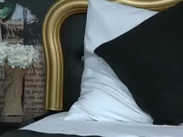Isamillie  live sex cam