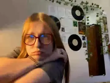 Karinamuccia  live sex cam