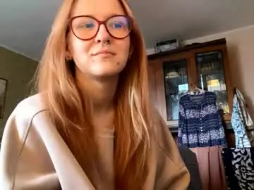 Karinamuccia  live sex cam