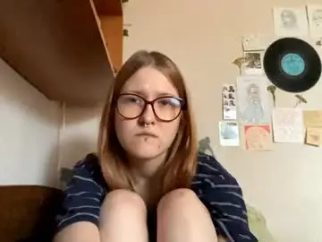 Karinamuccia  live sex cam