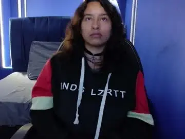 Lily_blue1  live sex cam