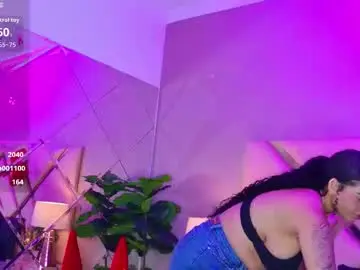 Malaikabrown  live sex cam
