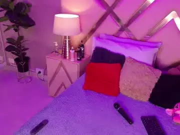 Malaikabrown  live sex cam