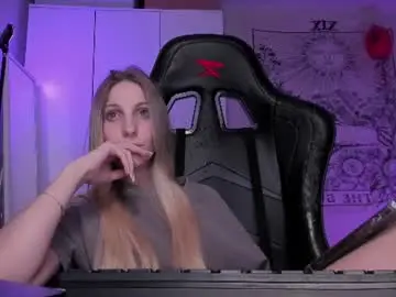 Meandmaboy  live sex cam
