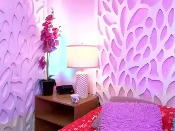 Miiarousel  live sex cam