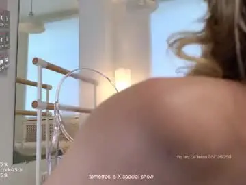 Milly_shy  live sex cam