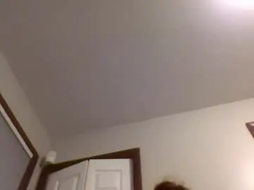 Muaimommie  live sex cam