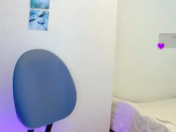 Pennyy__  live sex cam