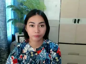 Urasian_erica  live sex cam