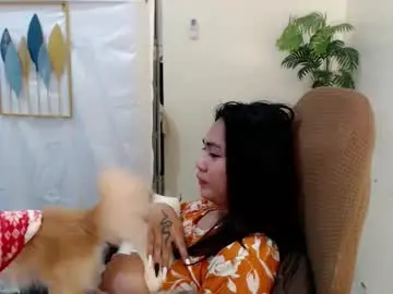 Urasian_erica  live sex cam