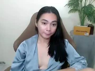 Urasian_erica  live sex cam