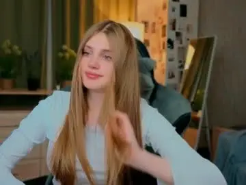 Yourbeautyarya  live sex cam